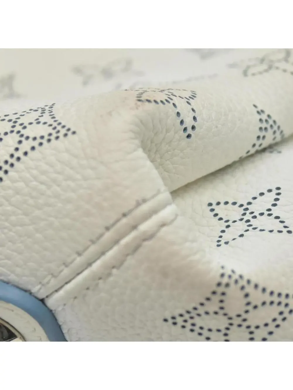 $3950 Louis Vuitton LV Monogram Babylone BB White